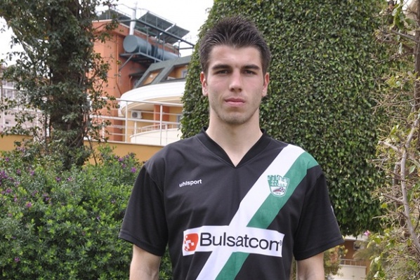 Левски привлича Стефан Велев от Берое