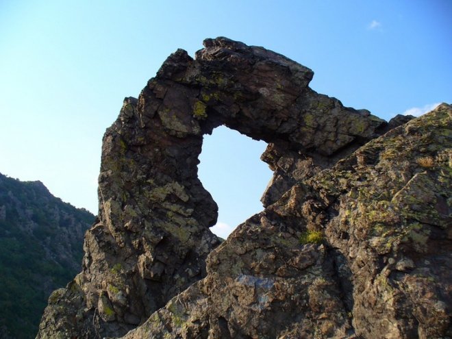 Губернаторът на Сливен засенчи Плевнелиев, честити 7521 година