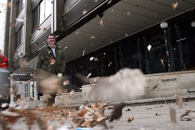 Жълт код утре в 14 области заради урагани