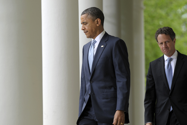 Барак Обама губи финансовия си министър