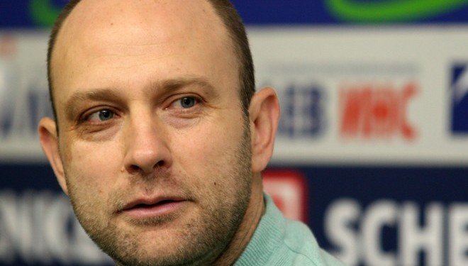 Тити Папазов вика трима новобранци в националния