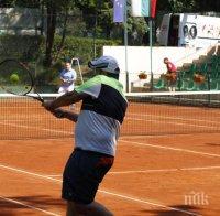 Вижте снимки от втория тур на тенис шоуто на годината 