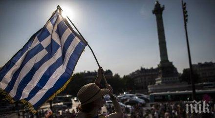 тройката опит преврат гърция