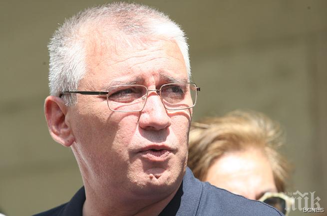 Шеф на синдикат в МВР още настоява за оставката на началника на пожарникарите