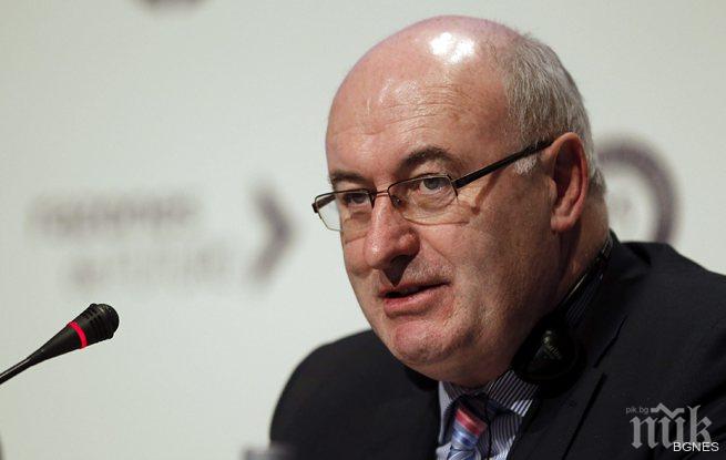 Кабинетът ще иска отсрочка от земеделския еврокомисар Фил Хоган, за да не загубим над 1 млрд. лева