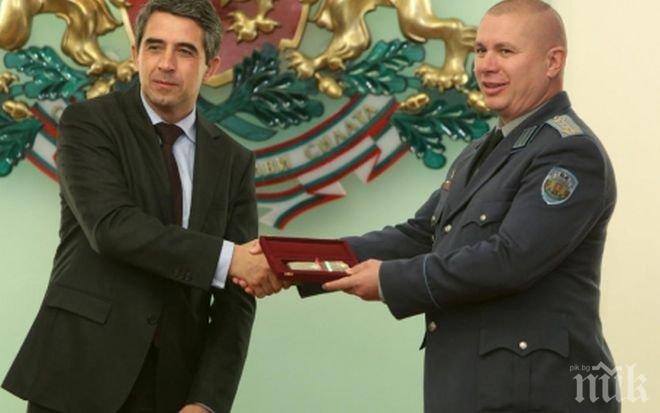 Бомба! ГЕРБ издигат ген. Шивиков за кандидат-кмет на Карлово