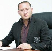 Лидерът на ДРОМ Илия Илиев поиска съд за депутати, нарекли ромите животни и човекоподобни