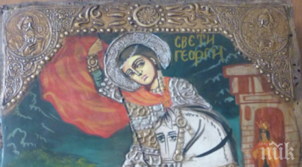 националният исторически музей дари пет икони параклиса сопот