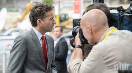 дейселблум гърция поиска нова спасителна програма вероятно