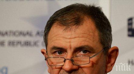 андреев поиска извънредно заседание спецкомисията заради публикацията велт