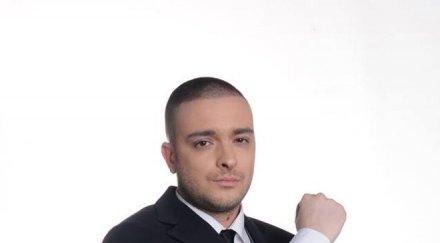 криско големее изключително дисциплиниран съм