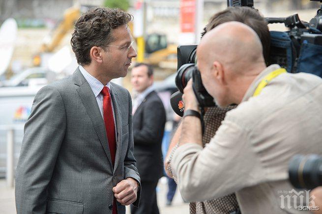 Дейселблум: Гърция ще поиска нова спасителна програма най-вероятно утре