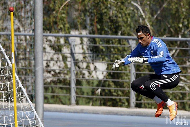 Кейлор Навас: Не се боя от конкуренция с Де Хеа