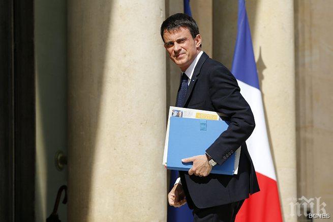 Валс: Франция няма да поеме риска от Grexit