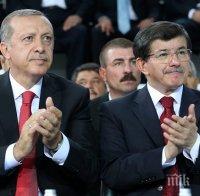 Eрдоган иска да свали Давутоглу