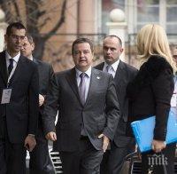 Ивица Дачич бесен: Камъкът по Вучич е атака срещу цяла Сърбия