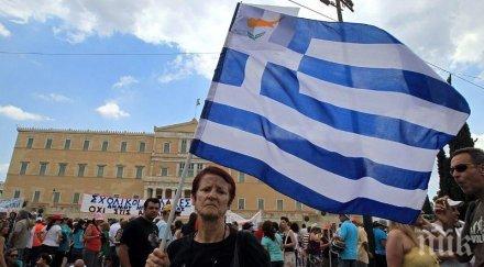 протести гръцкия парламент заради готвените строги ограничения