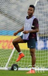 стърлинг появи днешната тренировка ливърпул