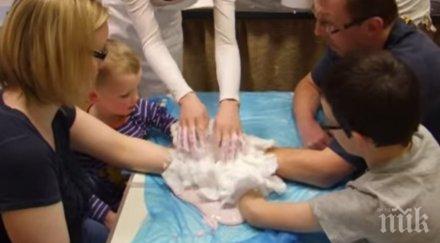 пръв поглед сместта ръцете изглежда отвратително всички отдръпват остава спомен цял живот