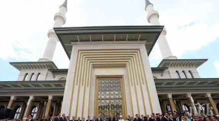 обявиха президентския дворец ердоган незаконен