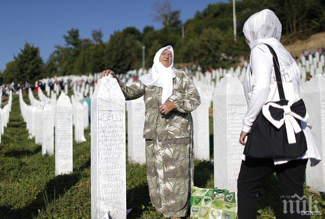 Сръбският премиер осъди престъплението в Сребреница