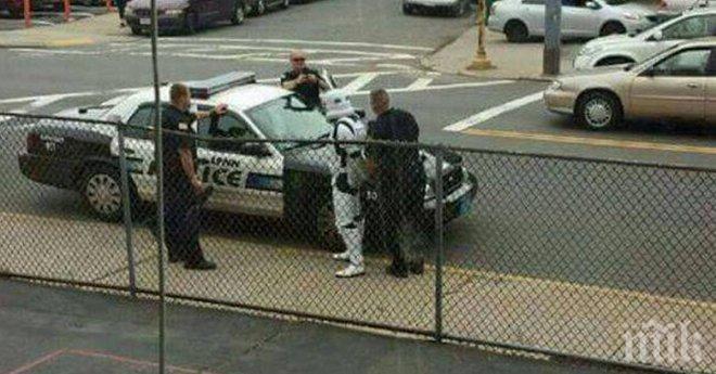 Добре, че са снимките, защото това не се вижда всеки ден! УОУ