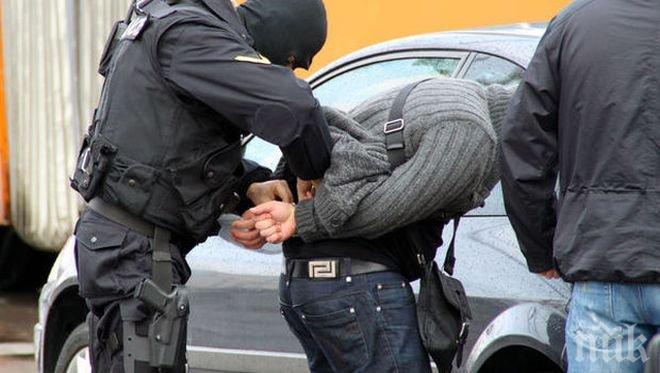 20 предполагаеми членове на „Ислямска държава“ спипаха в Турция