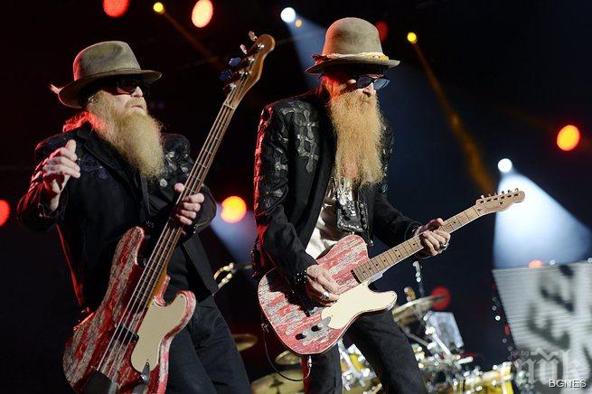 Летен музикален фест добави здрав рок в Швейцария