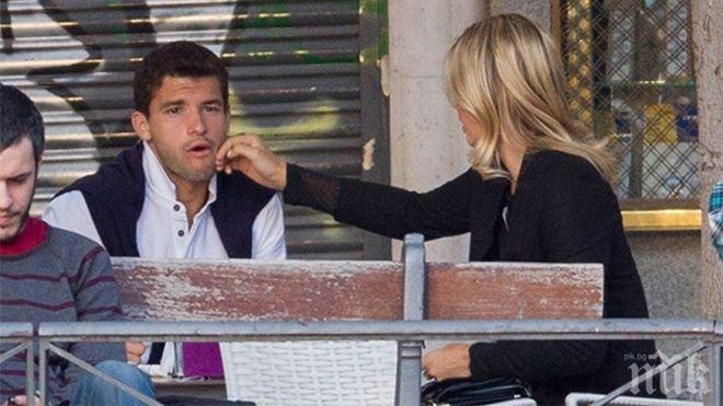 Григор затапи крясъците на Шарапова (снимка)