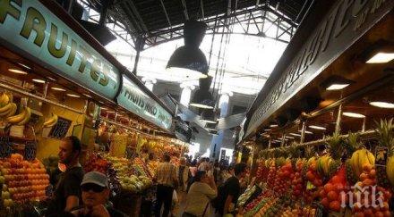 барселона убедени туристите голям проблем бедността
