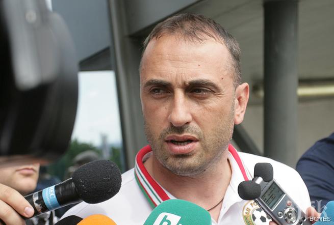 Петев обеща да вика Божинов, ако играе редовно в Партизан 