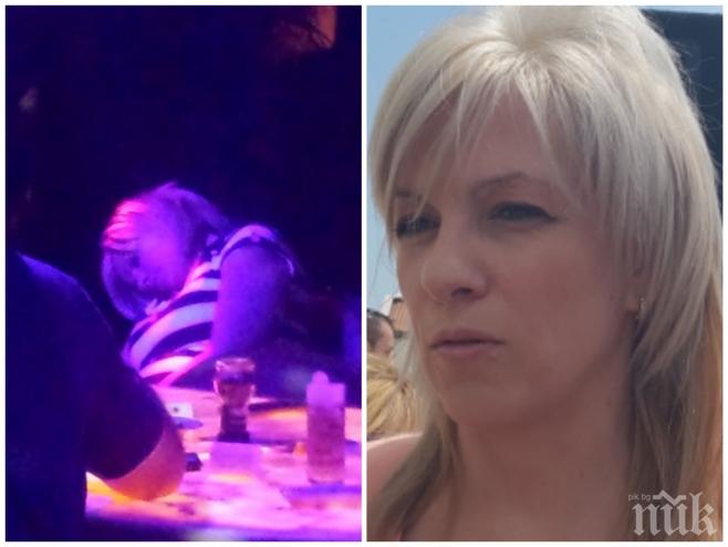 Срам! Зам.-министърка засечена да спи в бар (снимка)