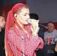 Бивш гард на братя Галеви плаща само 6 бона годишно за дискотека в Сапарева баня, Жана Бергендорф пяла на откриването