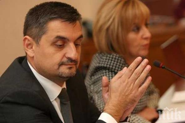 Кирил Добрев: Майка ми приседна за малко, затвори очи, усмихна се и си тръгна