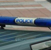 Кошмар! 16-годишна инсценира екшън в дома си, за да свие 4000 евро! Друго момиче заби нож в корема на майка си 