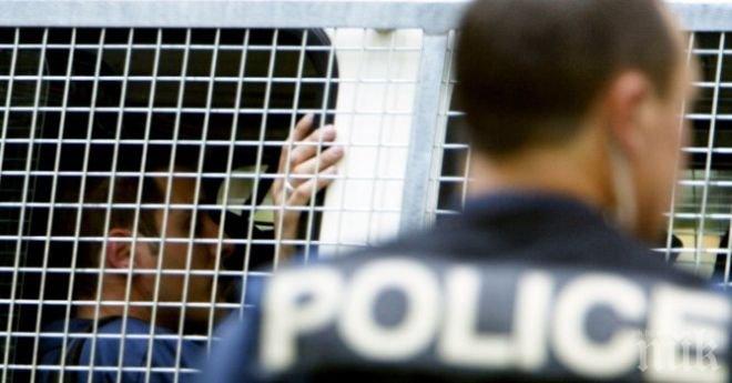 Камикадзе държи заложник в Австралия