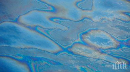 турски кораб разля огромно количество олио бреговете украйна