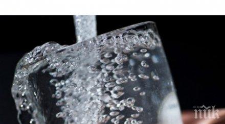 безплатно раздават минерална вода туристите царевец събота неделя