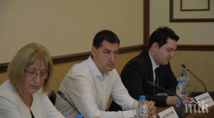 цецка цачева извършването съдебна реформа належащо