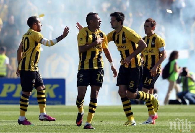 Надъхват канарчетата с по хилядарка за бой над Левски