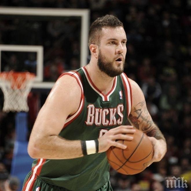 Радулица подписа с Панатинайкос