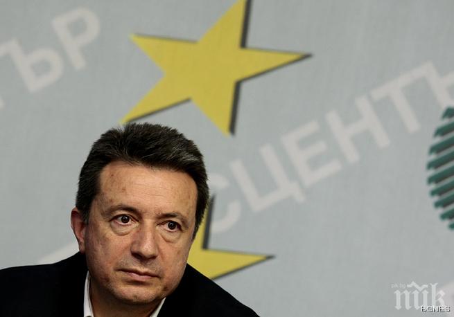 Янаки Стоилов: Не помагаме на гръцкия народ, а на кредиторите