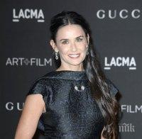 Удавникът в басейна на Деми Мур бил на парти на нейната асистентка