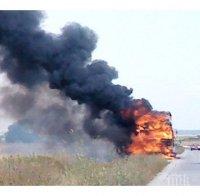  Ад на магистралата за Варна! Кола с газова уредба изгоря като факла