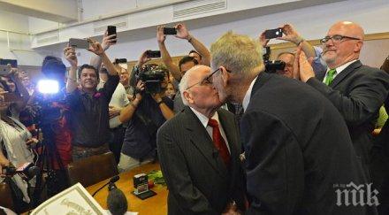 американците против еднополовите бракове