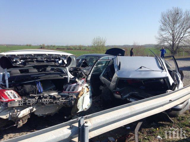 Войната по пътищата продължава – 21 тежки катастрофи за денонощие