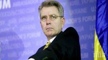 посланикът сащ украйна осъди дейността десен сектор