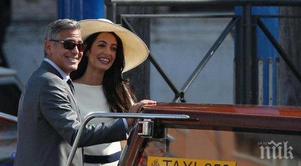 джордж клуни разяри съседите камери около къщата