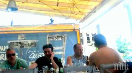 неизтрезнял радан призна иска удари главния прокурор всъщност мястото босия хвърлят домати парламента