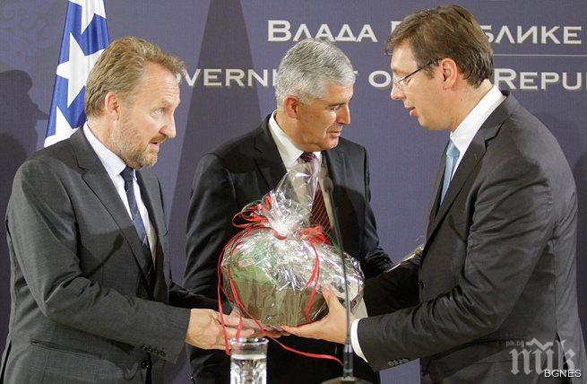 Вучич: отворена е нова страница в отношенията с Босна